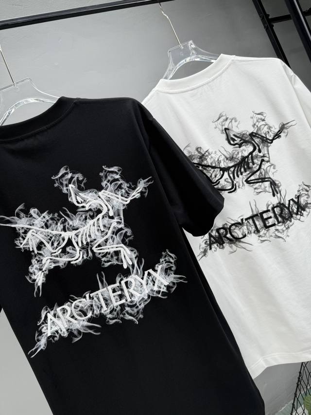 arcteryx 25Ss夏季新品T恤 Logo字母立体绣花+喷印 32支双纱定制面料 颜色 黑色 白色 码数 S-Xl