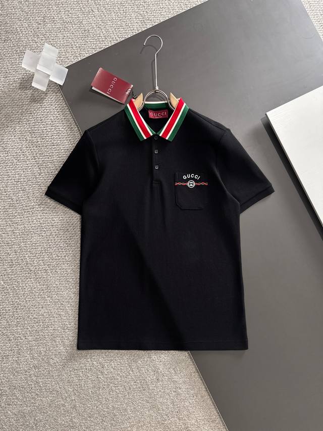 古家*合身版型M-Xxxl 2025春夏经典领口织带融合胸口刺绣polo短袖 精致工艺专柜面料 顶级元素融合打造 经典短袖3标齐全 潮男时尚 无论是上身舒适度还