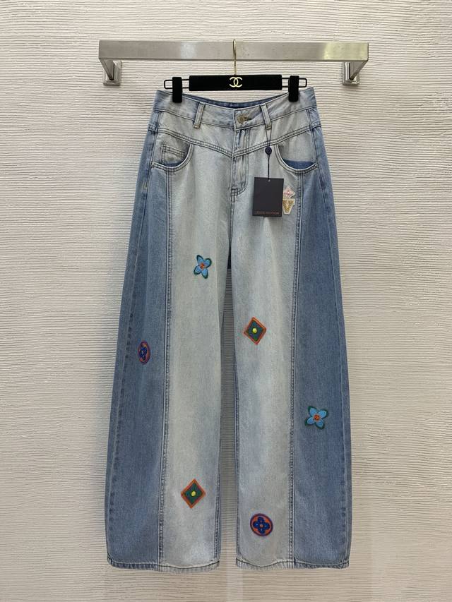 款号G25052572 Louis*驴家Lv新款高端定制 原版字母Logo五金配件贴布绣花装饰 慵懒风宽松休闲阔腿牛仔裤 M码 腰围74 臀围106 裤长107
