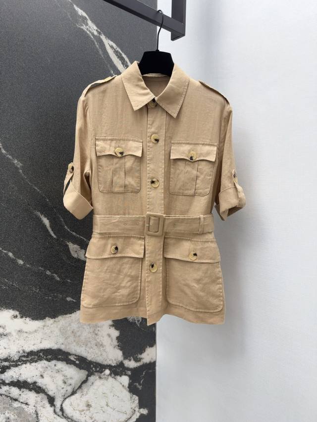 rl 25Ss 春夏新品老钱风穿搭长期主义卡其色工装风亚麻外套 气质翻领卷边袖设计上身巨显瘦 低饱和度浅卡其色很衬肤色很显白 版型百搭不挑人日常出门绝对不会撞款