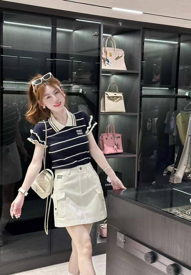 Miu高端女装新款条纹撞色polo领针织T恤上衣 均码 天丝