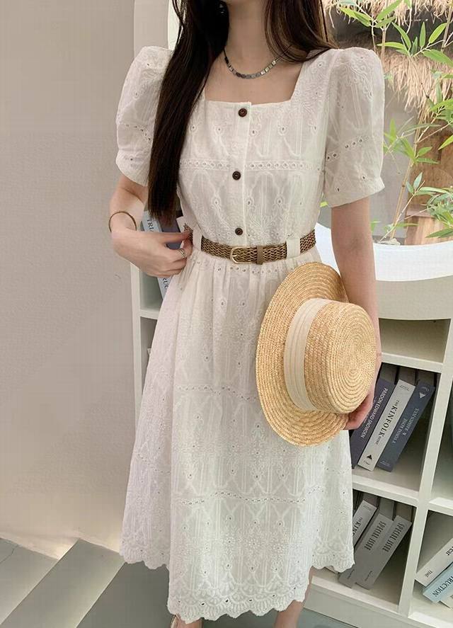 出货啦 高级感温柔气质茶歇仙女裙中长款方领重工绣花腰带连衣裙