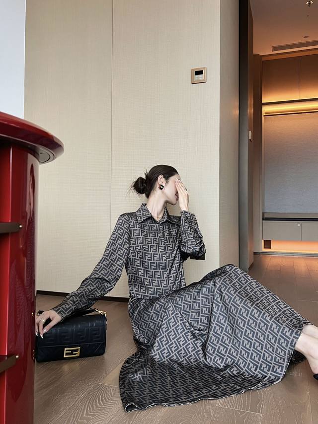上衣 半裙 Fendi* 新款衬衫 老花经典系列 时尚百搭 单色三码Sml