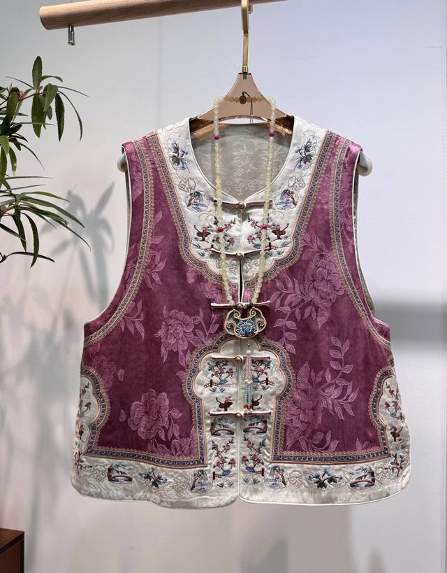 春夏新品上新 真丝香云纱刺绣马甲 S-Xl