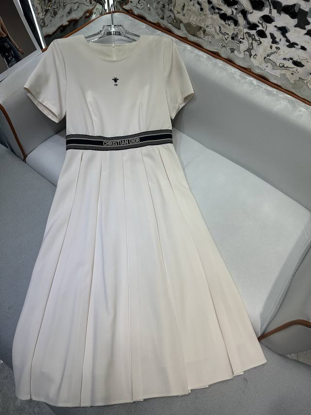 dior* 25Ss新款圆领连衣裙 小蜜蜂刺绣装饰 字母织带腰头装饰 压褶裙摆 高品质 单色三码 Sml