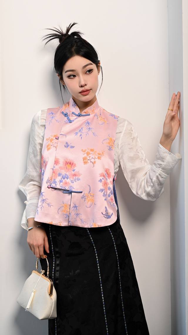 桑蚕丝提花中式马甲 Sml