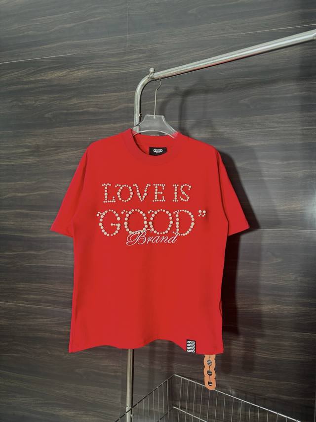 款号 He231 goodbrand-字母串珠刺绣圆领短袖 面料采用280克双股双纱纯棉面料 手感舒适柔软 上身舒适透气 领口采用同缸同色罗纹 不紧绷 不变形