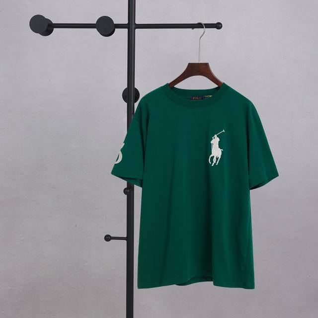 拉夫劳伦八色 大标 刺绣圆领短袖 码数 S M L Xl 颜色 墨绿 p价 夏日型格必备 拉夫劳伦圆领短袖 经典与质感的完美融合 低调奢华以标志性简约设计诠释美