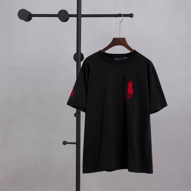 拉夫劳伦八色 大标 刺绣圆领短袖 码数 S M L Xl 颜色 黑色 p价 夏日型格必备 拉夫劳伦圆领短袖 经典与质感的完美融合 低调奢华以标志性简约设计诠释美