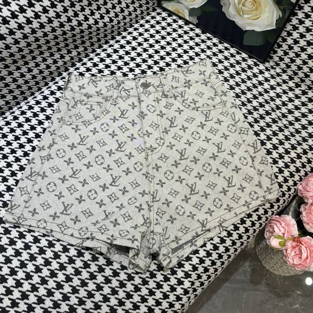 牛仔短裤 驴家25春夏新款花灰老花牛仔短裤 颜色:1色 码数:Smlxl