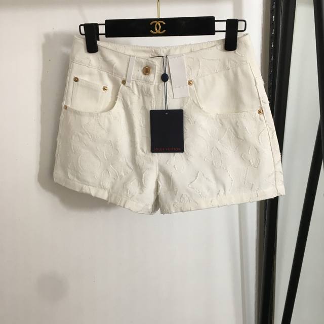 款号20253279 Lv*新款 老花Logo毛边提花牛仔短裤 白色 Sml M码 腰围68 32