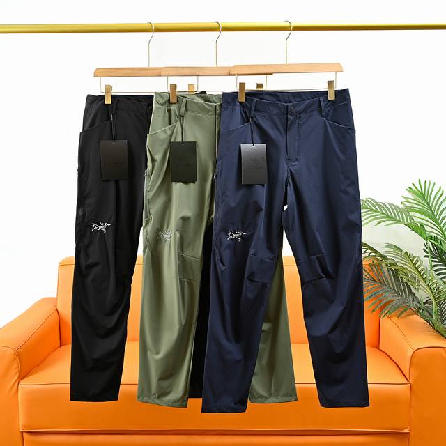 Arc'teryx 始祖鸟25Ss夏季新款刺绣男士运动速干裤休闲长裤！ 用最低价格P体验最高的品质.代购价格 +目前柜里在售款 此款休闲裤质量非常好、版型超正、