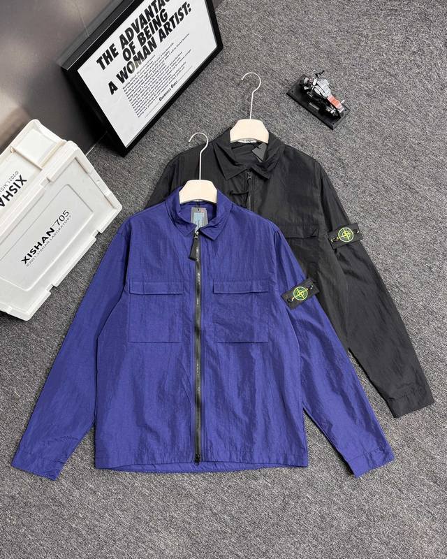 Stone石头岛Nylon Meatl金属尼龙夹克外套衬衫皮肤衣 定制面料让你舒适爽滑，夏季穿凉爽不闷热，经过了反复打样，确保颜色，版型，辅料及每个细节都原汁原