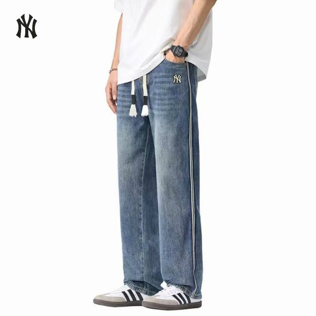 上新 ！！ ！！！ Mlb Ny洋基队 高品质美式街头个性宽松直筒水洗潮流牛仔裤 男女潮货 设计灵感源于哥特泰银式的设计风格 融合摇滚朋克 街头嘻哈等低调的奢华