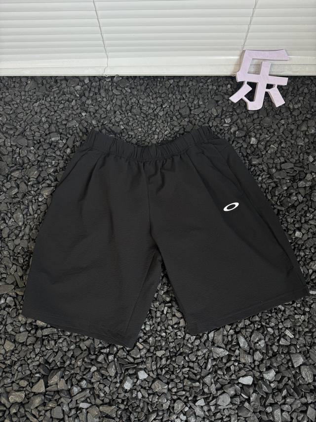 原厂品质 Oak Fglshorts 宽松休闲工装短裤男女款 欧克利短裤 独家牛货，定织定染面料，裤腿立体压胶Logo，屁股定制贴布方标，立体剪裁，工艺超级复杂