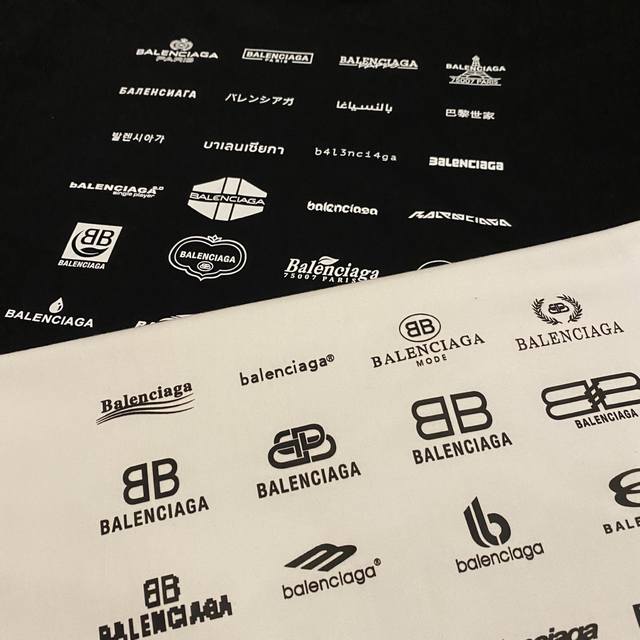 巴黎世家Balenciaga 春季新品Archives Logos 宽松印花情侣短袖 情侣同款 定织定染一致260G纯棉双纱面料 同缸零色差领口螺纹 四针六线工