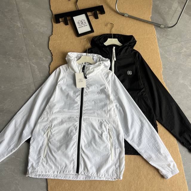配盒装Kolon Sport 可隆 韩国专柜款品质好货两色防风防水防晒速干吸汗户外连帽拉链轻量弹力皮肤衣 外套 防水防风速干防晒夹克 男女同款Upf80+防晒衣