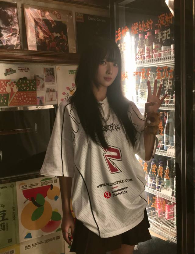 Lulu 露露美式复古球衣风T恤男女同款夏季速干网眼透气五分半袖骑行机车服短袖 ~采用印花结合刺绣工艺 ~面料透气网孔面料 舒适冰凉 颜色 白色 L Xl Xx