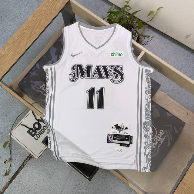 上新 款号：Yss70 顶级刺绣 2025新款Nba耐克Nike达拉斯独行侠队凯里欧文刺绣11号球衣篮球服篮球衣，刺绣字母醒目张扬，图案动感十足，将活力展现得淋