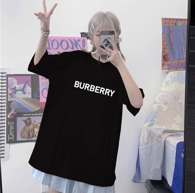 Burberry 巴宝莉圆领短袖半袖T恤 面料采用260克纯棉双纱食毛面料 双线二本针压线 久洗不变形 原版定制三标 高端进口印花 随意水洗 情侣可穿 男女同款