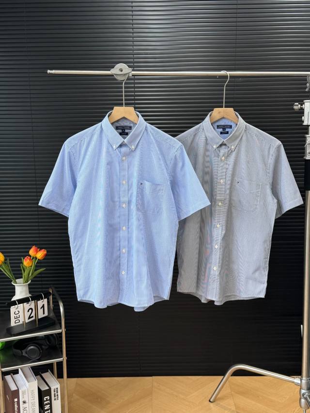 Brooks Brothers 布克兄弟男士修身版美式牛津纺短袖休闲衬衫 线上500+ 主要是现阶段市面流通的优质衬衫非常少！夏天男人没有一件硬核衬衫总说不过去