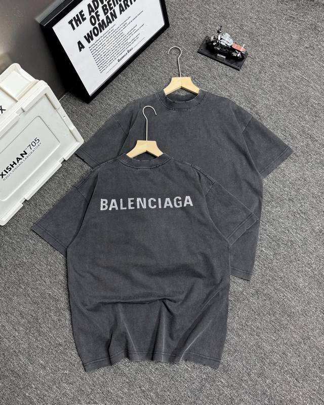 巴黎世家#25Ss顶级烫钻水洗磨破短袖# Balenciga巴黎世家# 巴黎专用水洗*260G高克重1比1双纱罗纹 Os落肩宽松版型 男女同款！！ 码数：Xs-