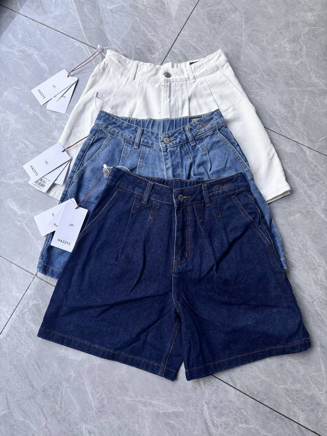 Hazzys哈吉斯牛仔短裤女2025夏季新款复古时尚裤子舒适潮流休闲裤！！ Phiz牛仔短裤。 可以从夏天穿到秋天的一条牛仔短裤~ 韩国知名时尚品牌，主打英伦复