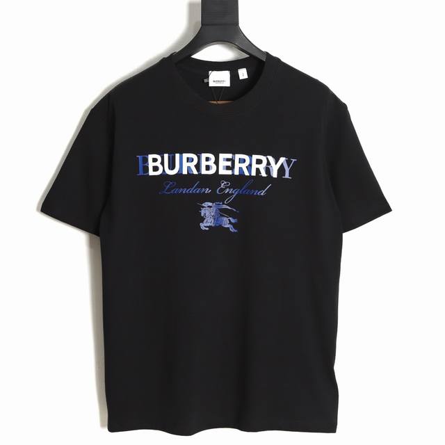 Burberry巴宝莉重叠字母战马印花短袖T恤 B11 男女同款 不挑年龄不挑身材不挑性别 经典不过时 面料手感非常舒服 质感超强 超级百搭好看的一款 男女都非