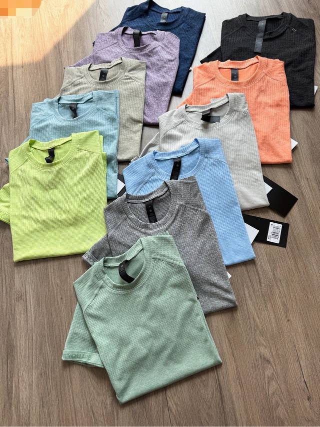 纯原臻品 原厂跟单 Lululemon露露乐蒙 Metal Vent Tech 系列 Ss25新款 十一色缤纷色 纯色印花圆领情侣套头短袖T恤 男女同款 S Ｍ