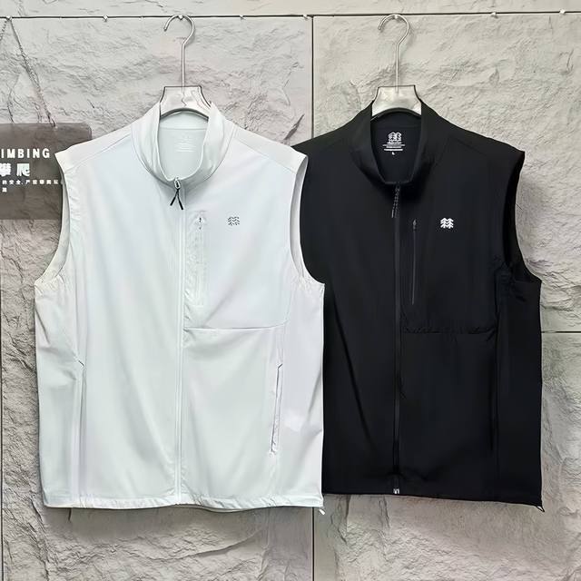 Kolonsport 可隆 户外休闲速干马甲 专业户外紧密纺织，手感柔软有弹性，悬垂感好 不易起皱透气面料 不闷汗 干爽舒适！ 立领设计 上身显B1173精神