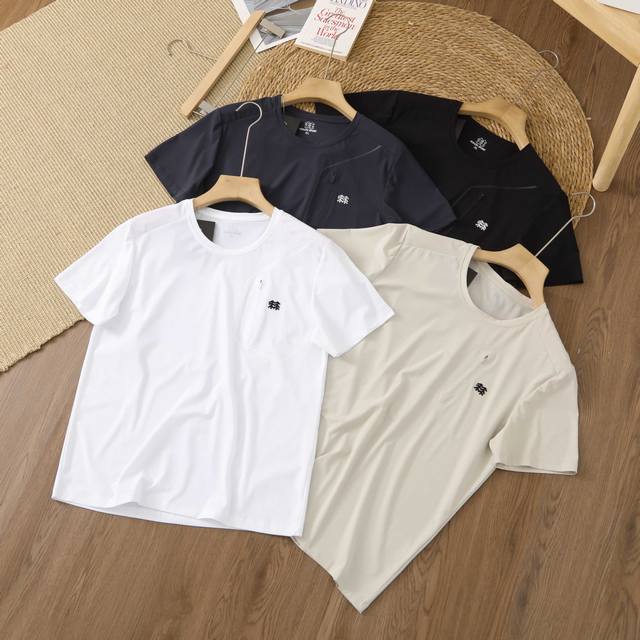 Kolon可隆夏季新款冰丝速干户外休闲短袖，男款运动烫标上衣！ 韩国进口冰丝速干面料 超级舒适 面料采穿起来凉嗖嗖的，特别舒服。 轻柔、软弹、速干、透气、防晒、