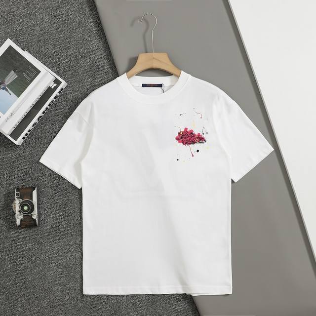 顶级复刻版本 路易威登 Lv 25Ss早春新款短袖 撞色Lv刺绣短袖 轻奢主义 男女日常通勤穿搭必备单品 正确版本 欢迎对比 详细特征 320克 %纯棉双纱汗布
