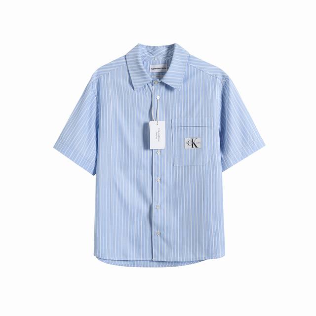 市场高货 随便对比 Ck Calvin Klein Jeans 布标贴袋休闲宽松长袖衬衫 ♀男女同款！ Ck衬衫也太好看了吧～ 单穿 叠层的神器！ 面料轻薄、非