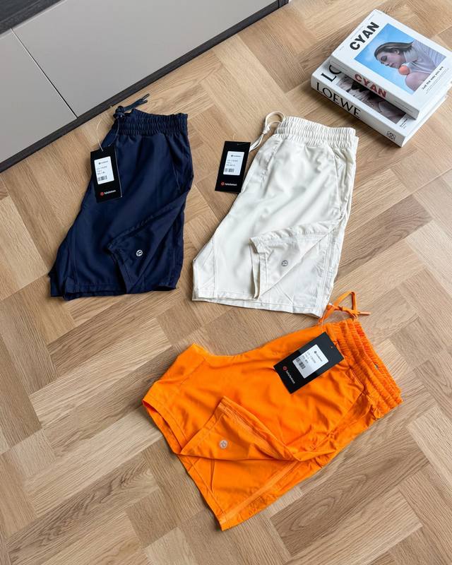 颜色：黑色 白色 桔色 尺码：M到Xxl Pace Breaker男运动短裤7 *无内衬速干芯吸丨Lululemon丨Lm7B80S 线上500+ 最新款！设计