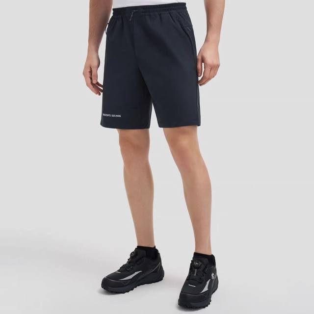 Descente 迪桑特 2025夏季新款简约宽松休闲五分裤。反光设计，超透气速干，原厂订单公司货专业级跑步训练短裤 超强吸湿排汗！让平时超强度训练中、有效的加