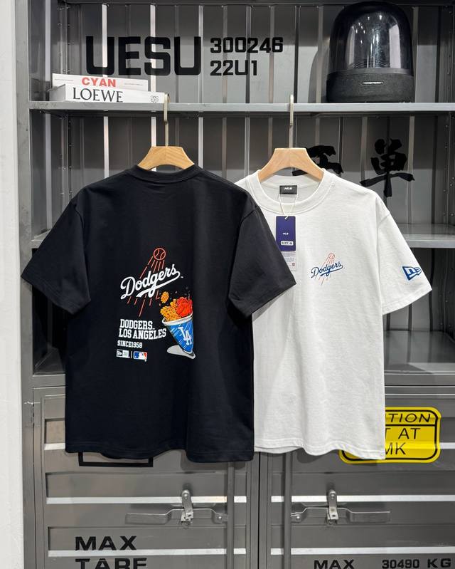 Nfc防伪 顶级版本 Mlb Ny × New Era纽亦华联名 短袖T恤 男女同款 颜色：黑色 白色 尺码：M~Xxl 货号：2Eshtm5Jk908Xxpl