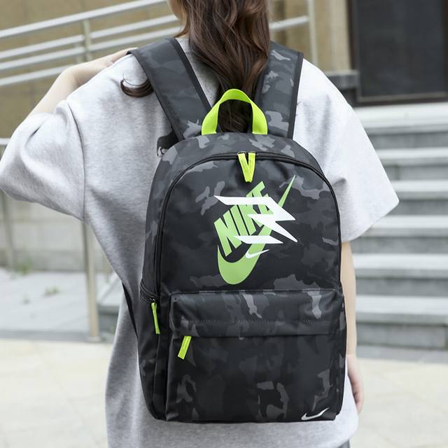 Nike耐克 男女同款街头潮流休闲双肩包时尚百搭大容量运动背包电脑包学院风高中大学生书包 尺寸:48×32×16