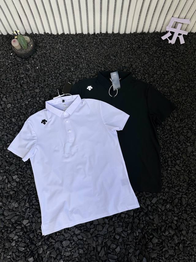 Descente迪桑特 综训系列 吸汗透气亲肤速干户外运动商务短袖T恤Polo衫上衣 在热血沸腾的运动赛场，迪桑特综训系列短袖Polo衫是你的实力见证者。它采用