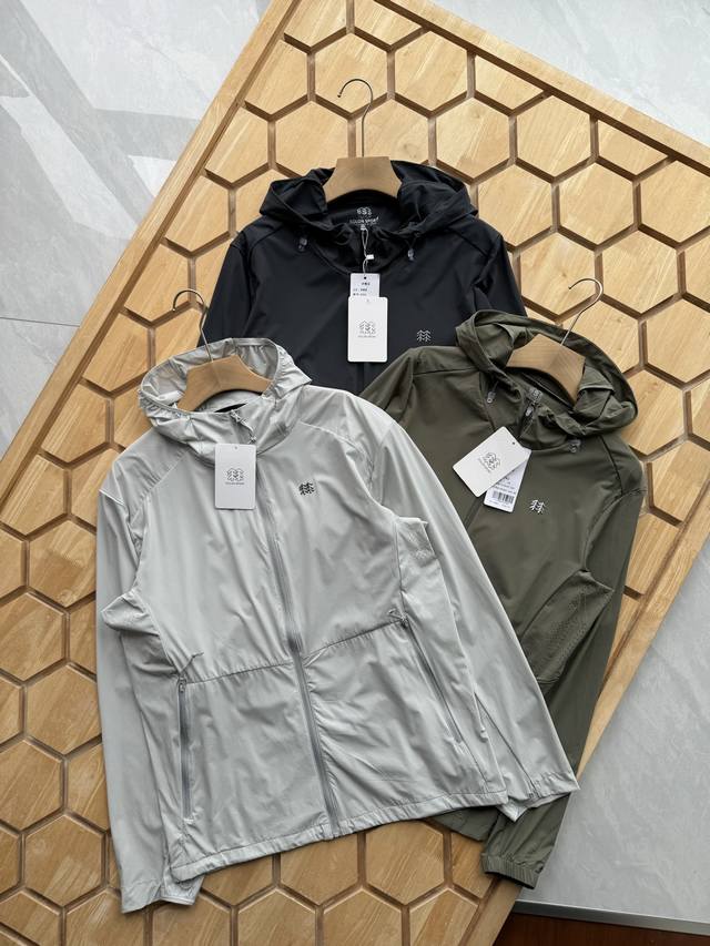 供 Kolon S23Ort可隆户外男子轻量Air-Light徒步防风耐磨防泼水夹克 24新款防晒衣超好透气性舒适细腻柔软亲肤，面料成份90锦纶10氨纶U23F
