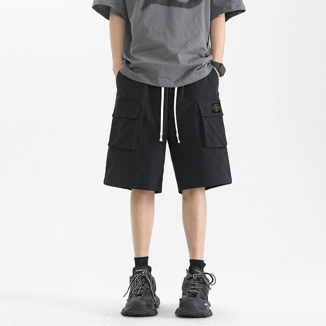 上新 Stone Island 石头岛限定多口袋运动工装裤，男女同款，小红书 Ins 抖音爆款，超人气单品，经典Logo，版型好看，上身有型，修饰完美身形，精致
