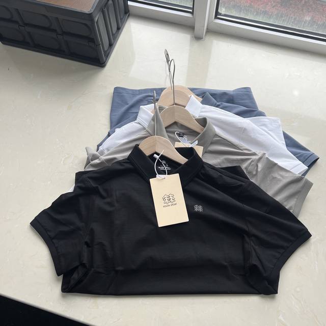 Kolon Sport可隆基础款通勤商务休闲日常通勤男女同款7A抗菌提花Polo衫 采用7A提花面料 更显年轻不单调 环保植物染色 固色性高 挺阔翻领经久耐洗