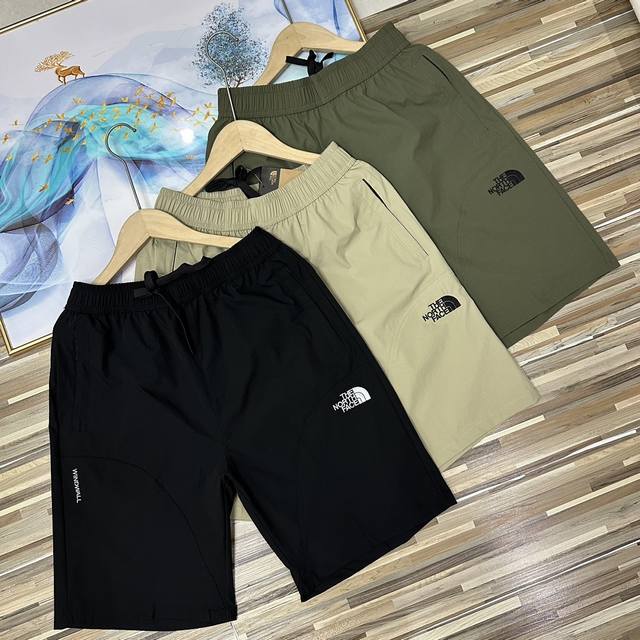 上新 春夏季新款2025立体裁剪Tnf北面机能工装基础大众男士休闲短裤5分裤 高逼格！万针刺绣Logo！Thenorthface 北面立体剪裁户外机能风工装裤！