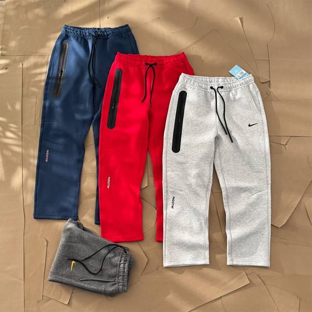 世纪联名Nike X Nocta 联名款 亚版卫裤Tech Fleece 品牌Logo印花运动休闲直筒长裤货号Fd846 63 最近比较火的联名款，申州出品原版