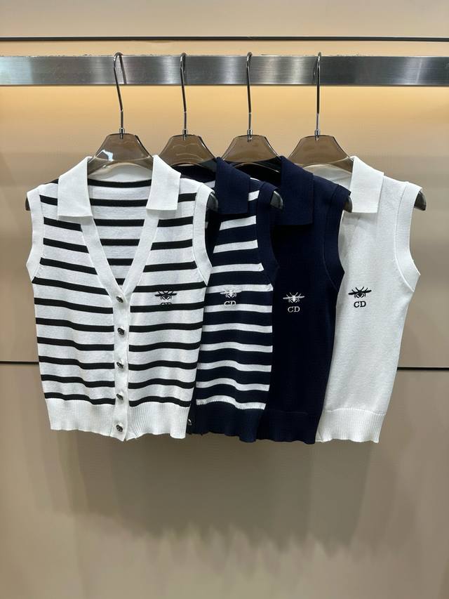 Dior迪奥Cd小蜜蜂刺绣定制纽扣V字翻领针织背心 款号：25670106109 颜色：图片色 尺码：均码 80-125斤
