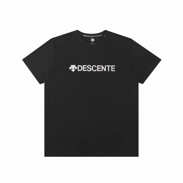 官网在售一比一复刻 Dscente 迪桑特海外版男女同款情侣短袖T恤经典系列之作，运动休闲必选款式，原版Tough聚酯纤维面料，上身超级舒服透气定制面料舒适度和