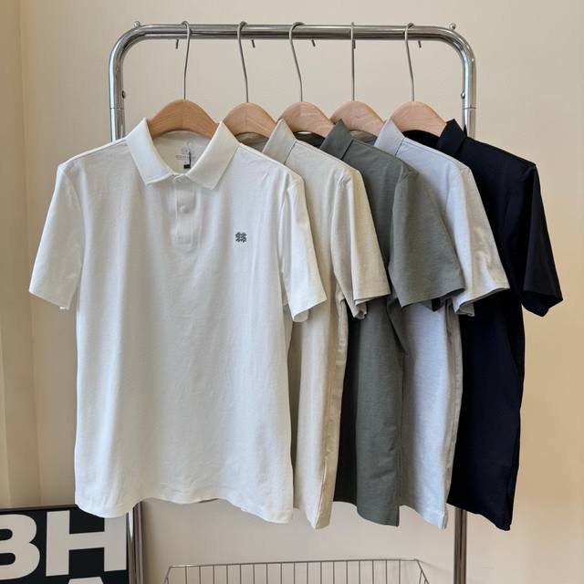 供 可隆｜男士Polo衫短袖 质感Polo不费力穿B1205出少年感W Polo衫款式 既能街头也能职业 都能给人阳光历练的感觉款号21056600 赋予了轻松