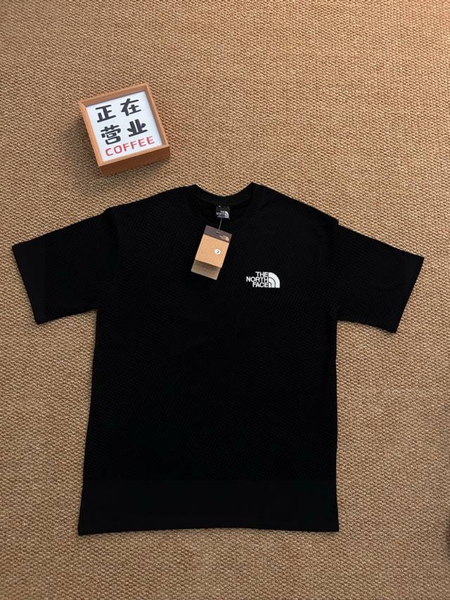 顶端刺绣品质北面The North Face 基础款短袖宽松男女同款情侣款 采用抗菌260克新疆长绒棉重磅面料 透气舒适 怎么洗都不起球透气轻柔的短袖，让您穿着