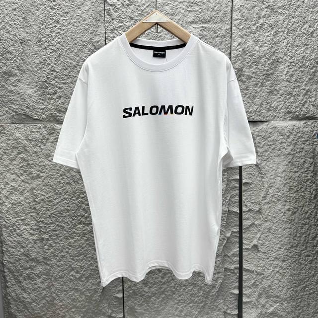 夏季上新 萨洛蒙Salomon户外男士休闲潮流短袖T恤 Race Flag Short Sleeve M.赛车旗帜印花，辅料细节拉满，240克双纱纯棉 黑，白，