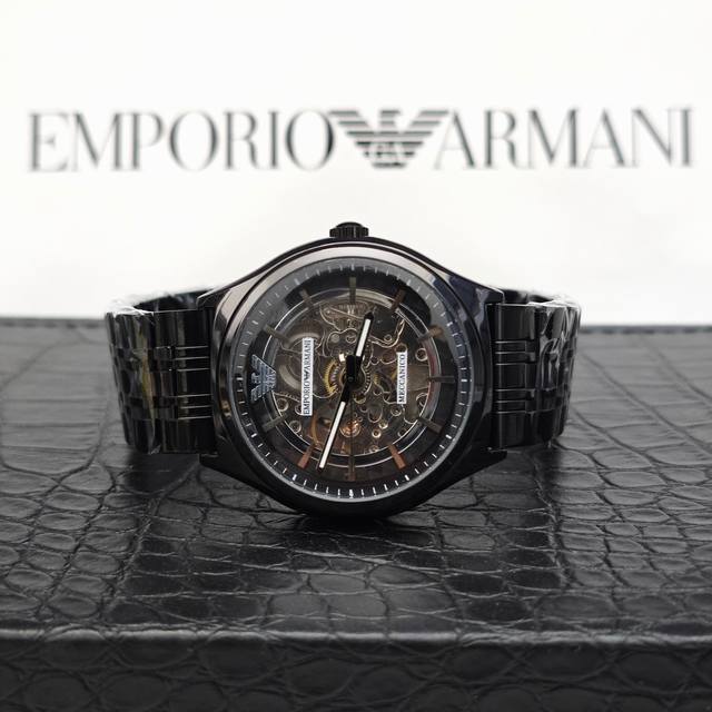 Emporio Armani阿玛尼飞轮镂空全自动机械手表Ar60003 阿玛尼手表以让男性时尚、儒雅、气度非凡为目标，追求时尚大气的商务风格的同时一并展现生活中