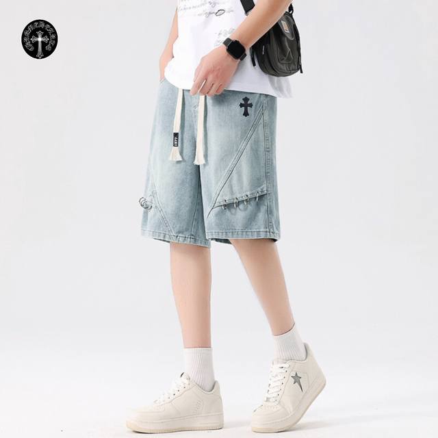 克罗心Chrome Hearts 夏季薄款水洗牛仔潮裤 男女同款 采用国际进口优质牛仔面料 百洗不裂 不变形 耐磨性高 色牢度牢等特点 穿着舒适 透气 有坠感